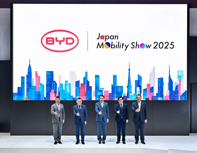 比亚迪商用车东京车展首秀，全球首发高效纯电小卡T35